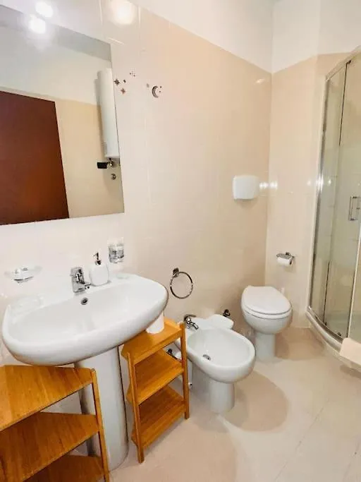Happy House2 - 7 Minuti Da Mxp E 30 Minuti Da Milano Apartment Busto Arsizio
