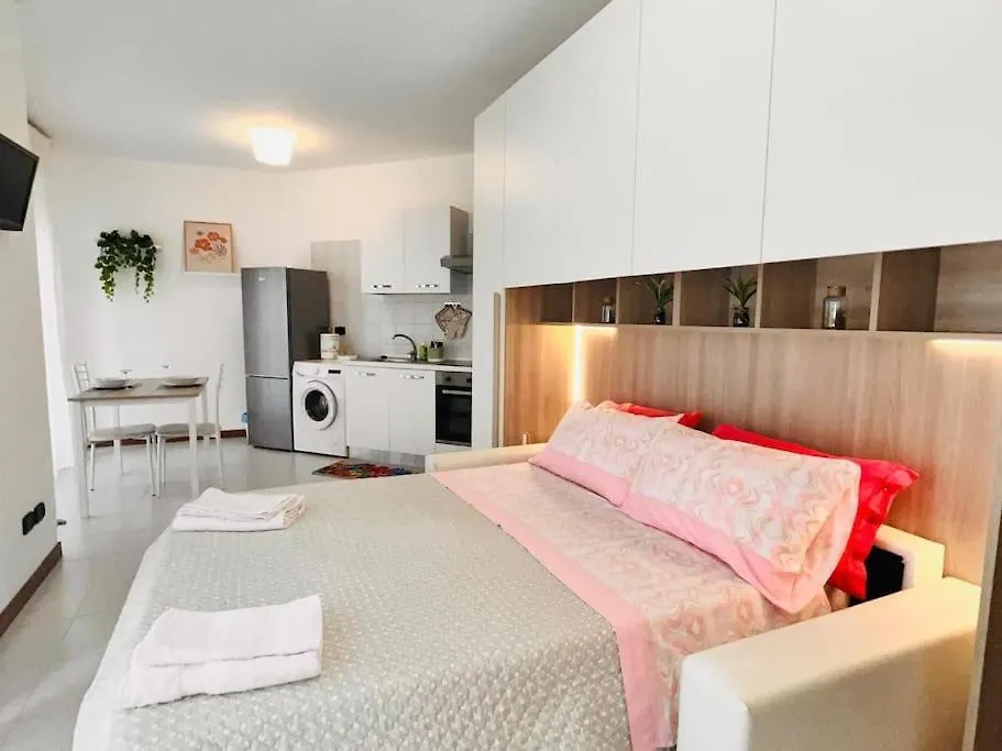 Ferienwohnung Happy House2 - 7 Minuti Da Mxp E 30 Minuti Da Milano Busto Arsizio